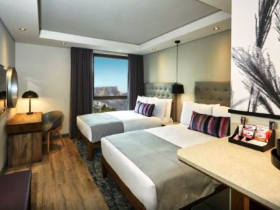 Sunsquare Bowl Hotel 4*